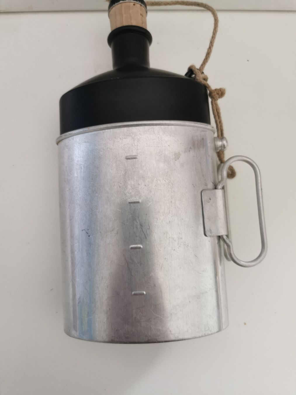 Schweizer Armee Attrezzatura & Pezzi di ricambio: Vintage Feldflasche Schweizer Armee (W11)  – Usato da Neuenhof venduto da SchnaeppliAllerlei 4