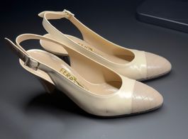 Ferragamo Leder Slingback-Pumps Gr. 34.5