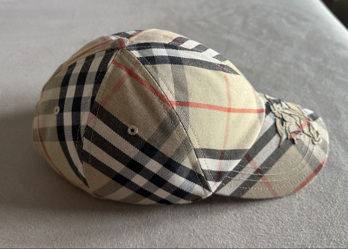 Burberry Copricapi, berretti & cappellini: Casquette Burberry, taille M  – Nuovo (secondo la descrizione) da Colombier NE venduto da the_yq7x 1