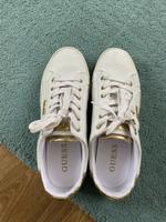 Guess Schuhe