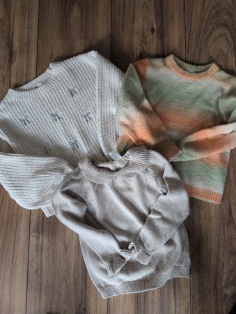 3 Pullover für Mädchen (s.Oliver, H&M, Alana) Gr. 116/122