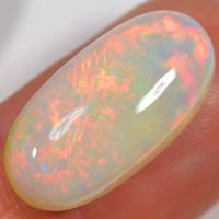 10.6 Karat - Rot - Äthiopischer Welo Opal