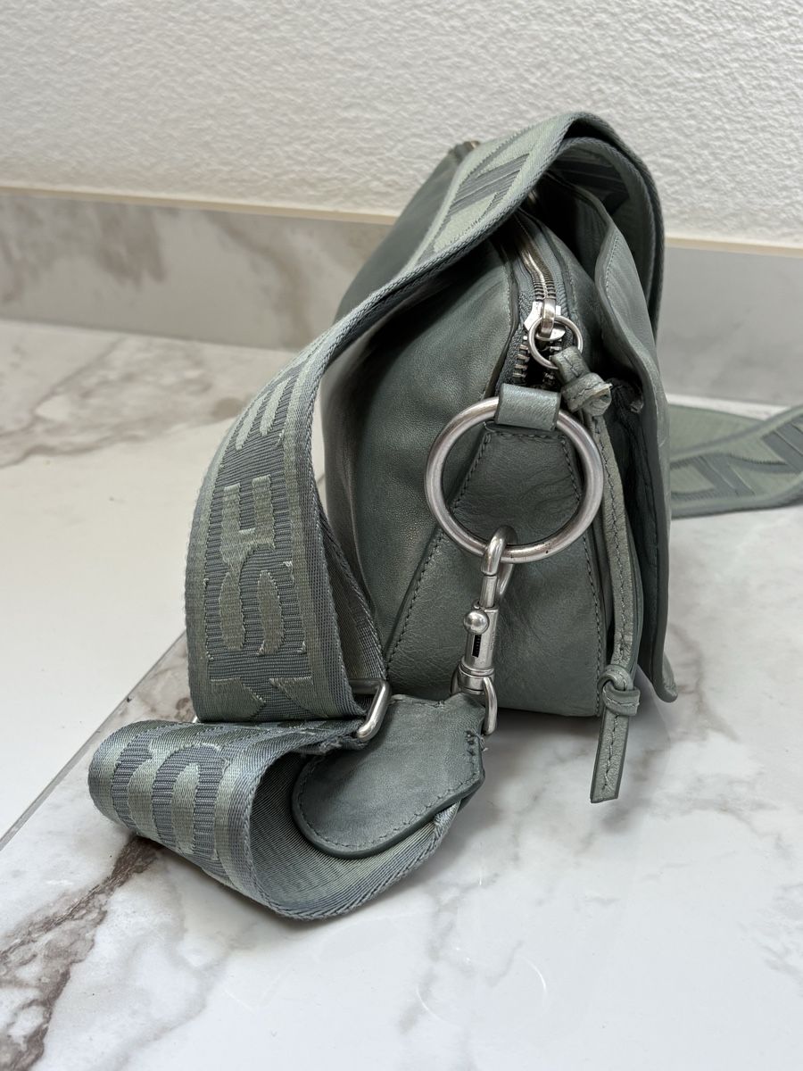 Liebeskind Sacs femmes: Ledertasche von Liebeskind  – D'occasion à Estavayer-le-Lac par Mimmy02 2