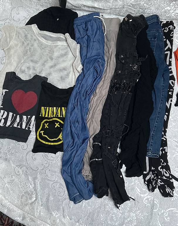 Kleiderpakete & -sets: Set Ragazza S/M – Gebraucht aus Balerna von Mara.B. 2