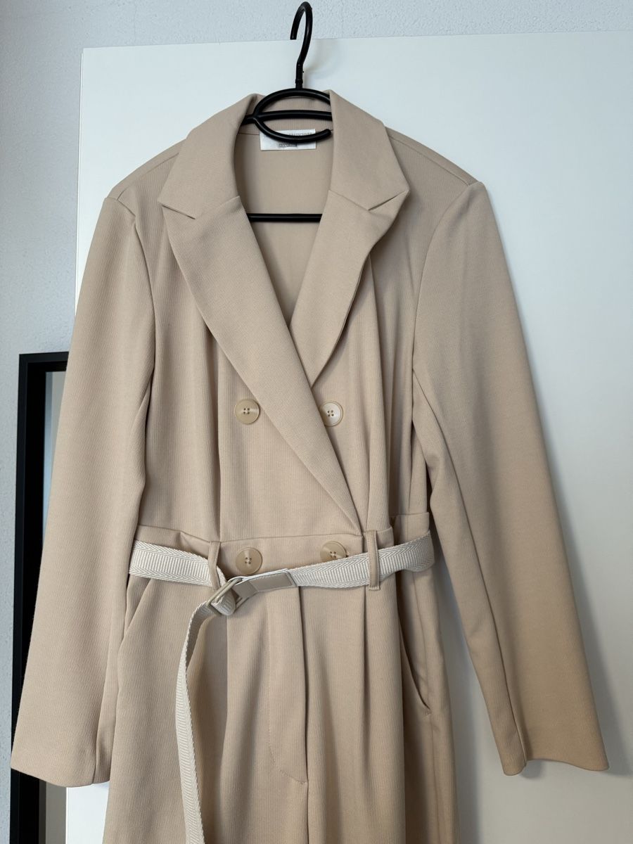 Jumpsuits: ABOUT YOU Jumpsuit beige Gr. 36 – Neu (gemäss Beschreibung) aus Frauenfeld von sharonhabrik 2