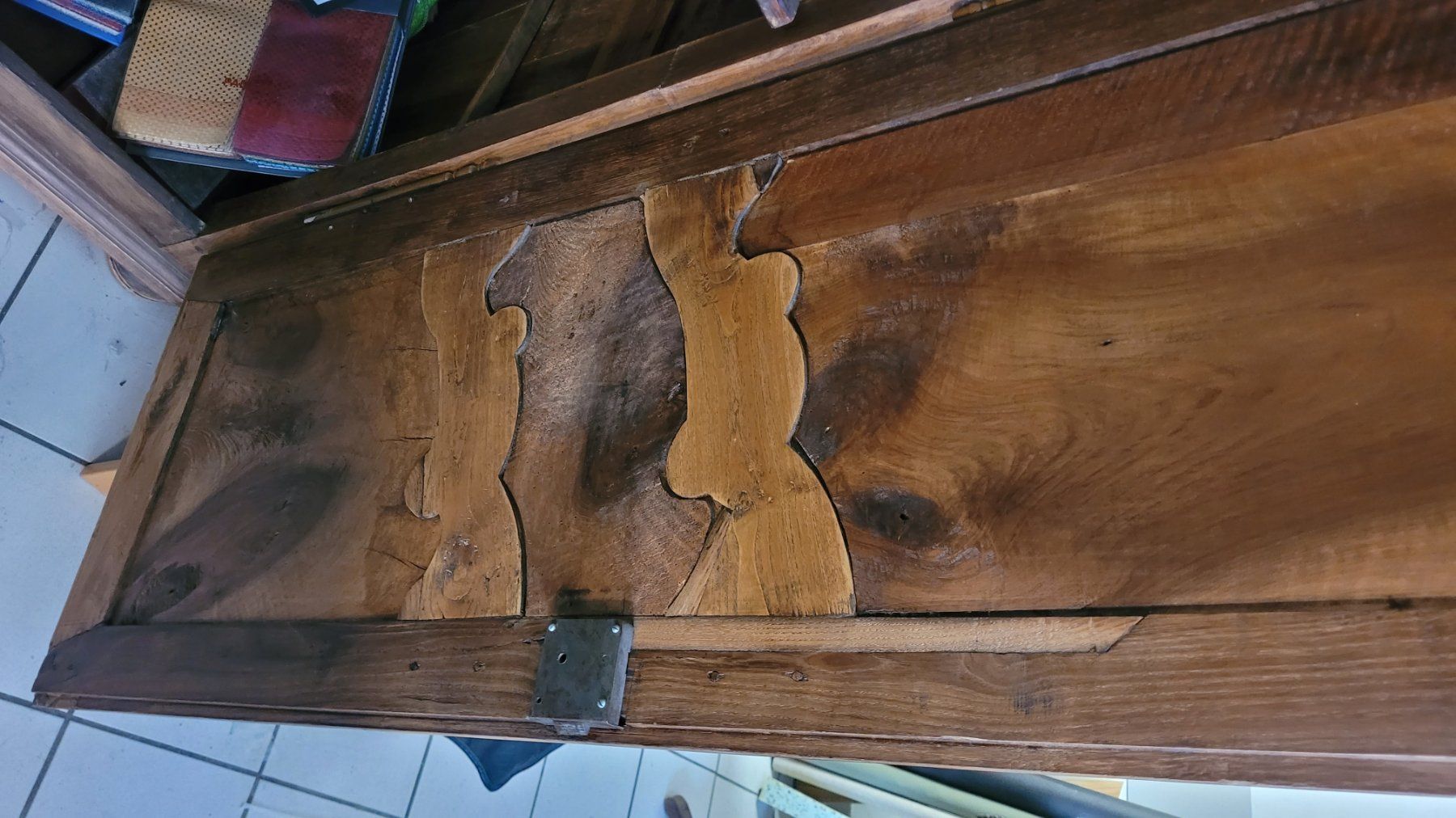 Schränke: Armoire Vaudoise – Gebraucht aus Cressier FR von Revox58 1