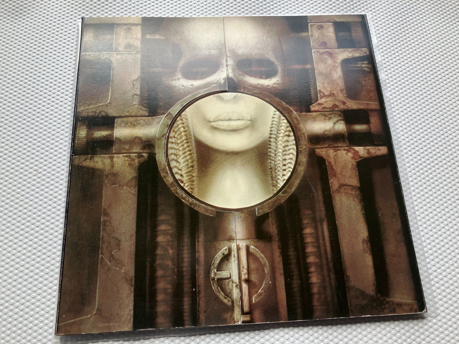 Dischi in vinile: H.R. Giger – Usato da Aarwangen venduto da Jukebox3