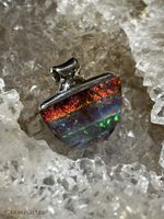 Opal - Anhänger - Boulder mit 925er Silberfassung