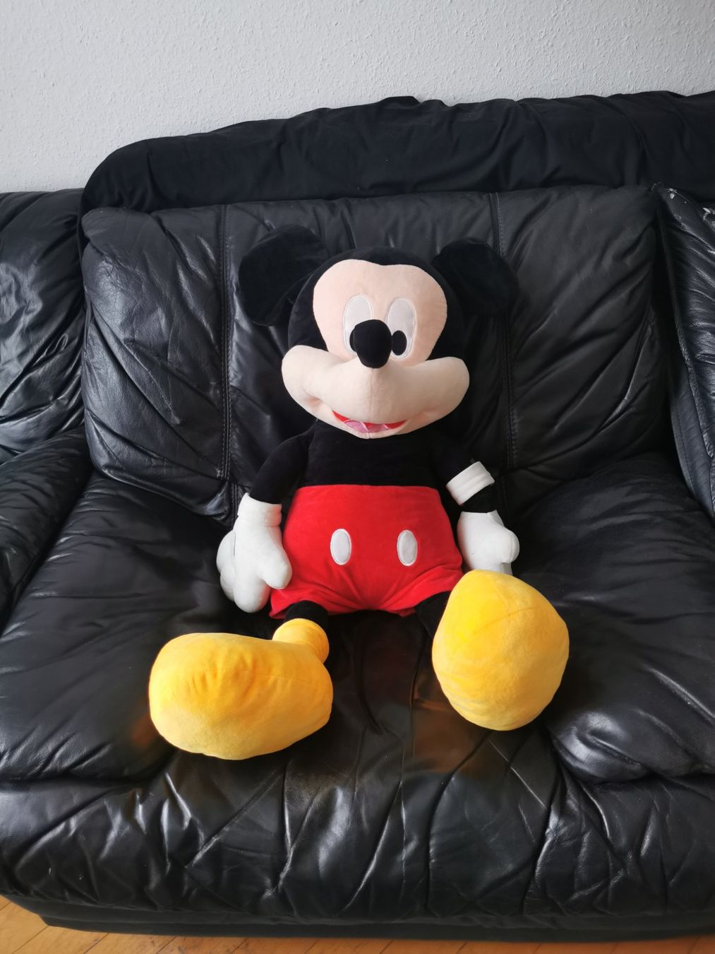 Disney Spielzeuge: Riesen Mickey Mouse Plüschtier ca. 70cm – Gebraucht aus Genève von GVMaam