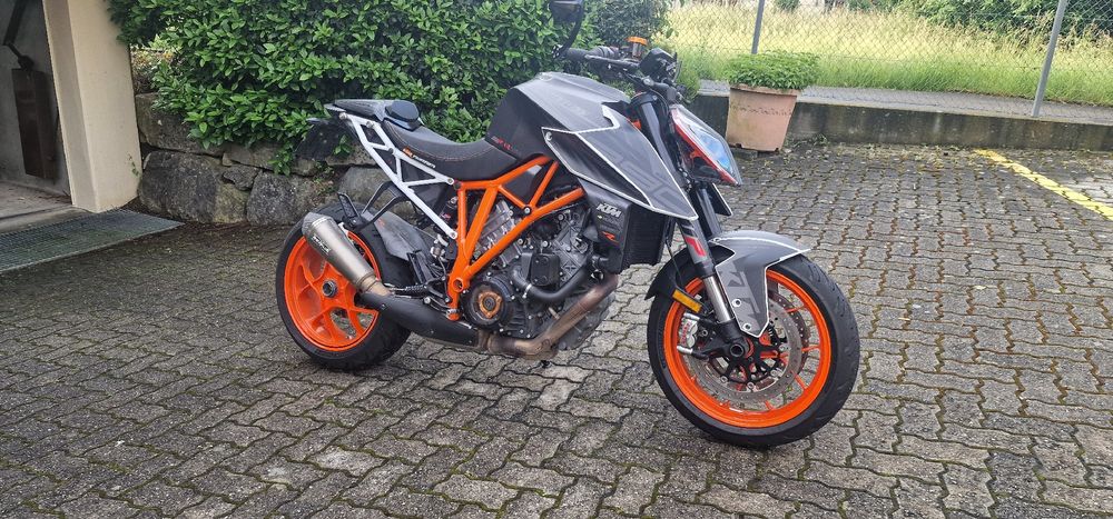 KTM Strada: KTM 1290 Super Duke R – Usato da Derendingen venduto da RSBaettig 1