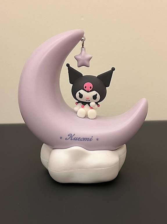 Lampade: Kuromi Moon Night Light – Usato da Auvernier venduto da cai_9v9y