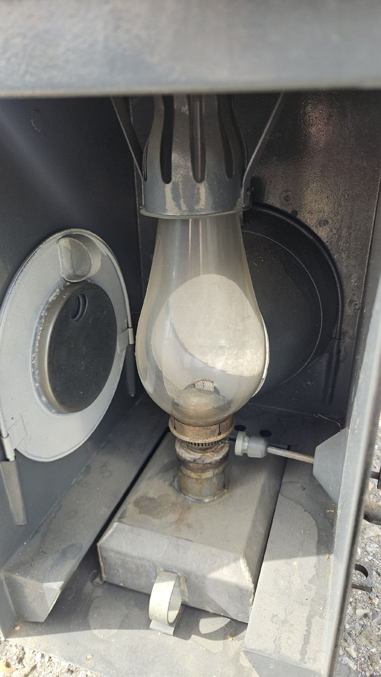 Lampen: Lampe de signalisation ancienne. – Gebraucht aus La Chaux-de-Fonds von exup-51 4