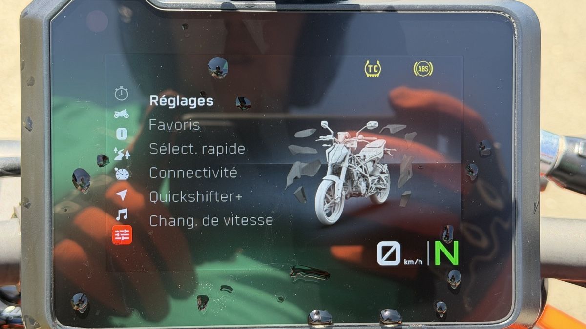 KTM Route: Ktm duke 390 2024 – D'occasion à Billens par ha8_66bc 2