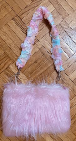 Pinke Fell Handtasche mit Blumen, neuwertig, Top Zustand!