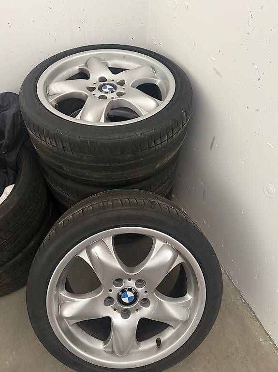 Pneus & Roues: Bmw 18 Zoll Sommerräder E-Serie – D'occasion à Ruggell par Dadasli25 1
