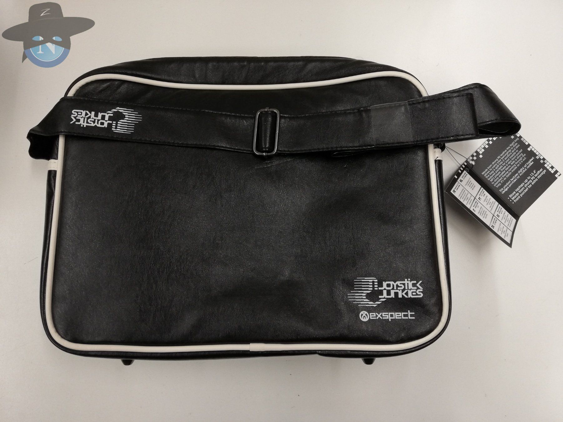 Sony Giochi: Space Invaders - Flight bag von Joystick Junkies / NEU – Nuovo (secondo la descrizione) da St. Gallen venduto da zorro_dc 1