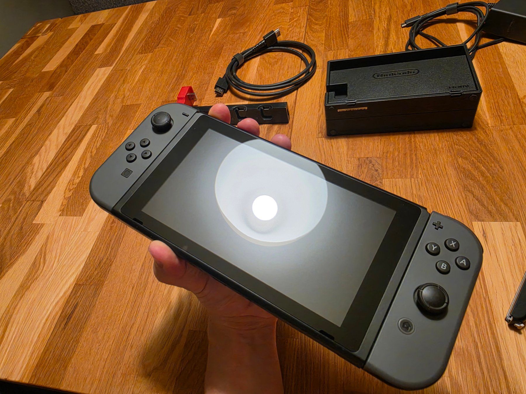 Nintendo Consoles: Nintendo Switch mit Zubehör – D'occasion à Würenlingen par Kyotai 3
