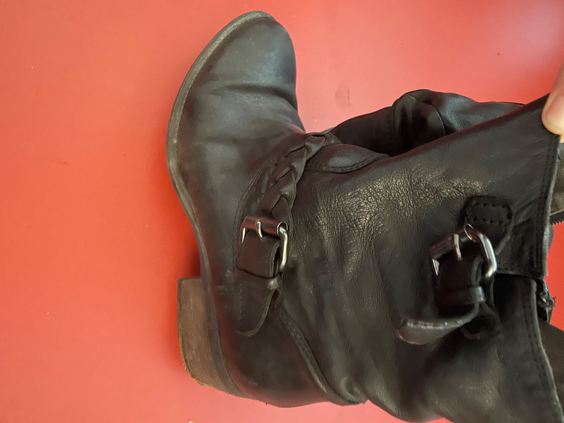 Damenschuhe: Bottines Minelli 38 – Gebraucht aus Lausanne von Soins