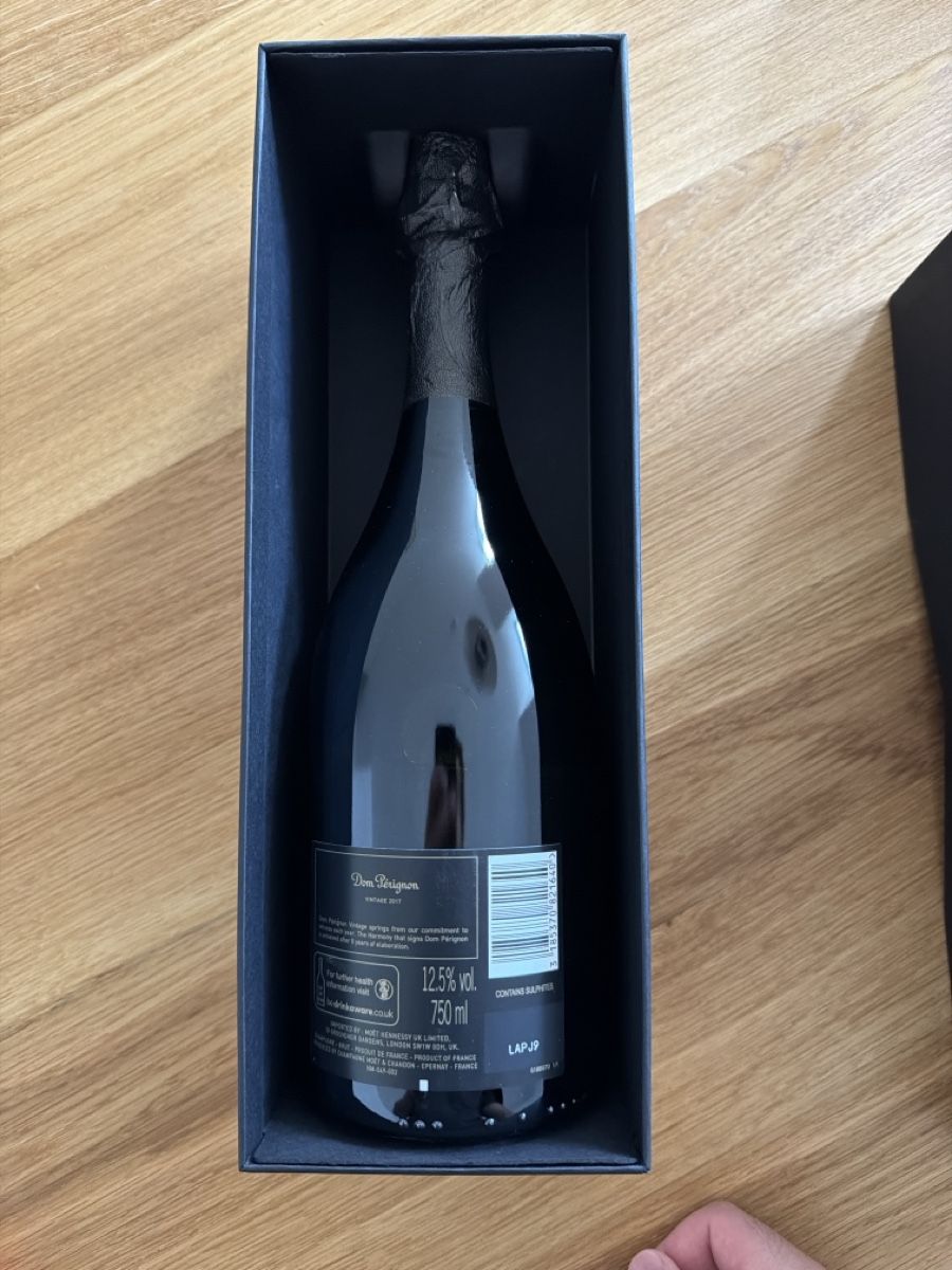 Wein: Dom Pérignon Vintage 2017 – Neu und originalverpackt aus Zürich von agu_rqy9 2