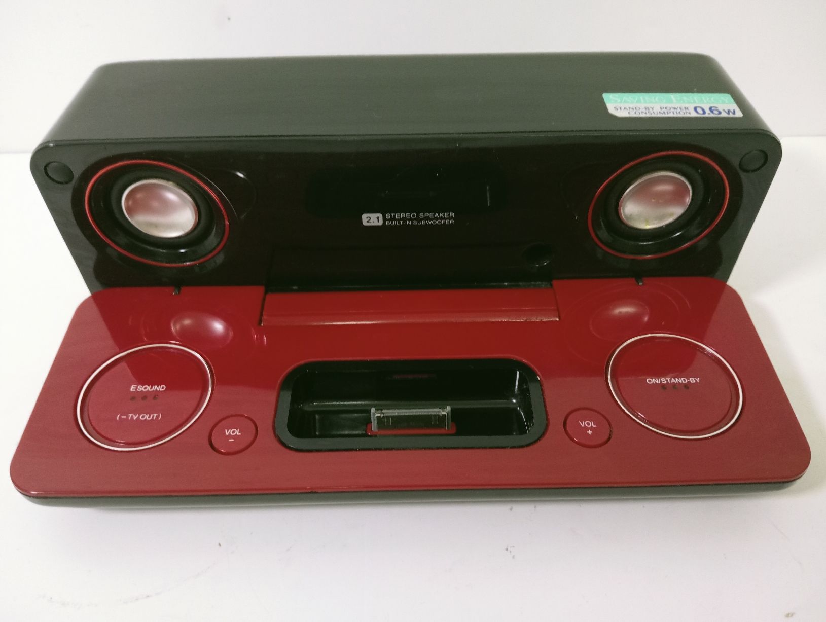 Docking station: Sharp DK-AP7 iPod iPhone Docking Station Schwarz – Usato da Allschwil venduto da Evgeniia78 1