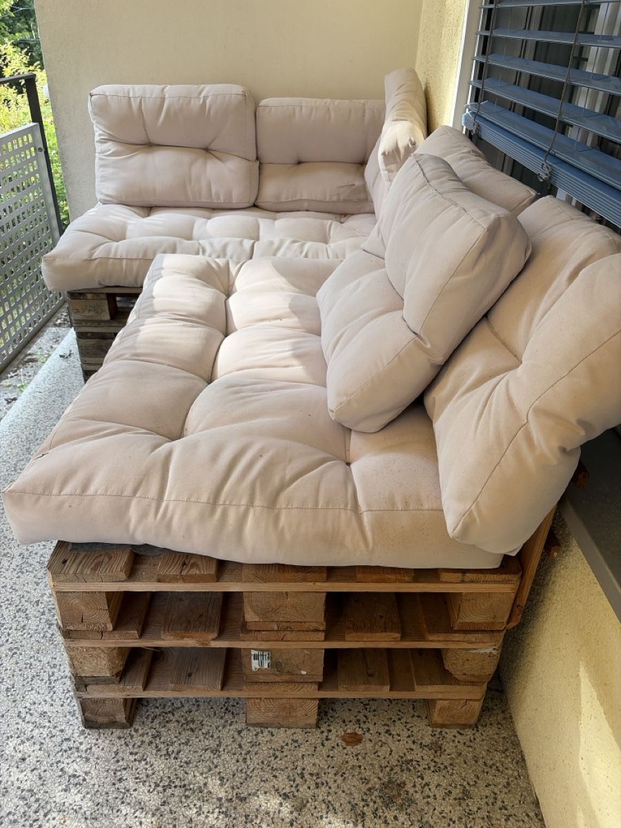 Sofas: Balkoncouch aus Europaletten – Gebraucht aus Bern von nov_d2lf 1