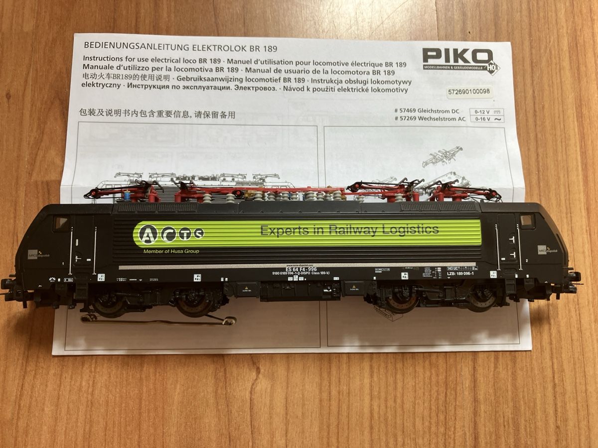 Piko Modelleisenbahnen: Piko Lok H0 – Gebraucht aus Schönenwerd von Lichi 4