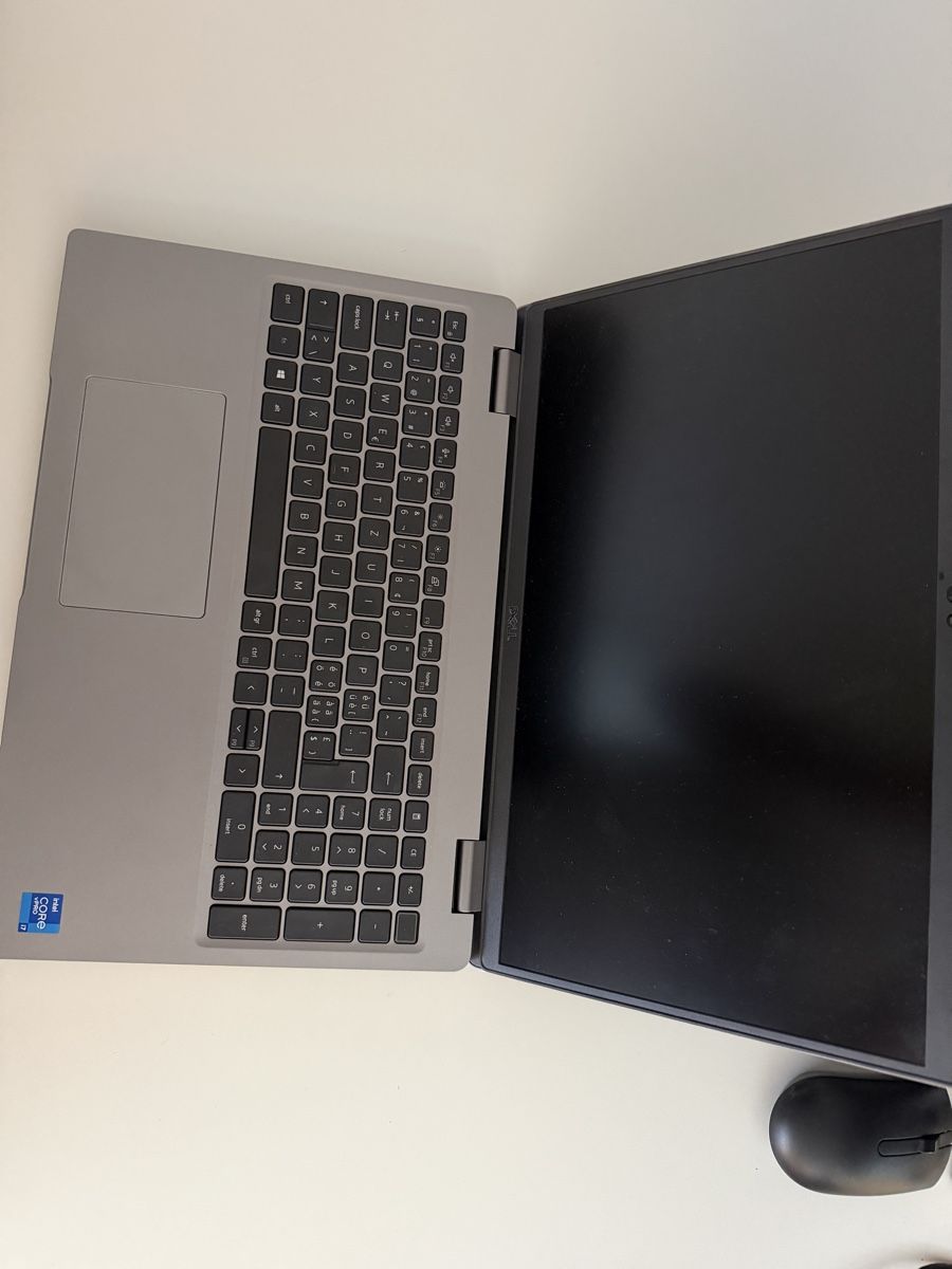Dell Notebook: Dell Latitude 5500 Notebook guter Zustand – Usato da Horw venduto da SaveIT