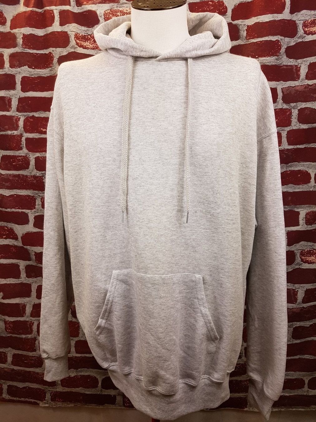 Maglioni & Felpe: Hoodie mit Kapuze warm Pullover Gr. XL – Nuovo e nell'imballaggio originale da Seuzach venduto da VT-Collections1 1