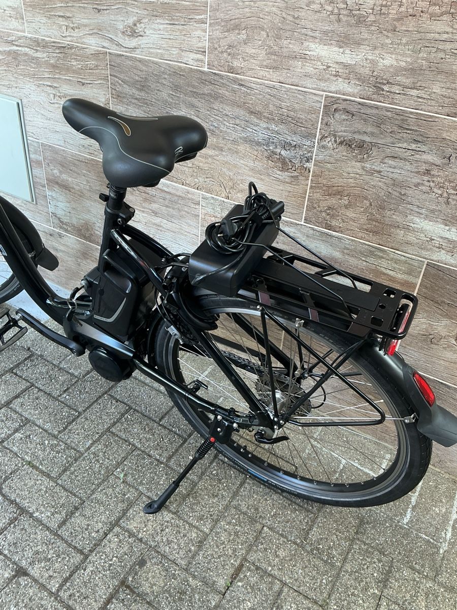 Flyer Vélos: Fleyer E -Bike Neuwertig  – D'occasion à Oberbuchsiten par Tesin3 3