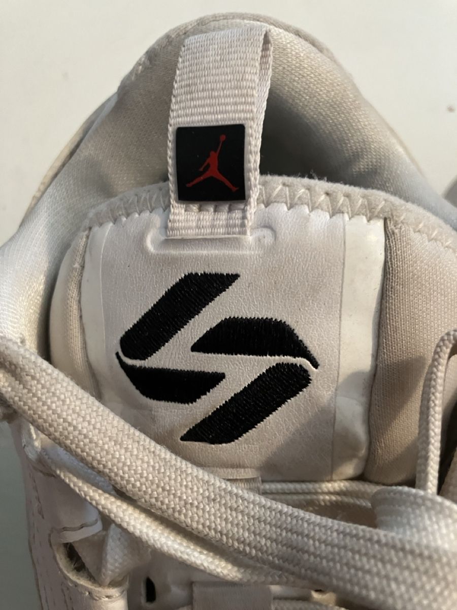 Nike Scarpe da uomo: Jordan Max Aura 3 Gr.37.5 Sneaker – Usato da Olten venduto da uhluh 5