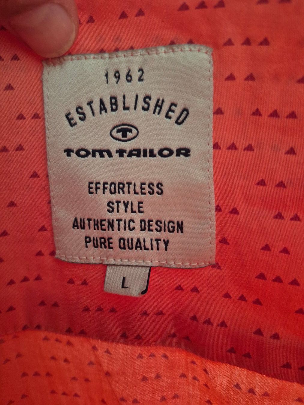 Tom Tailor Blusen: Tom Tailor Bluse M-L, leichter Sommerstoff mit langen Ärmeln – Gebraucht aus Zürich von Korallenfisch 2