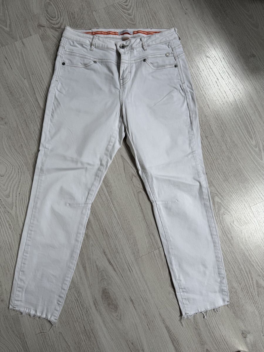 Nile Pantalons: Nile Hose – D'occasion à Wiesendangen par Jafani