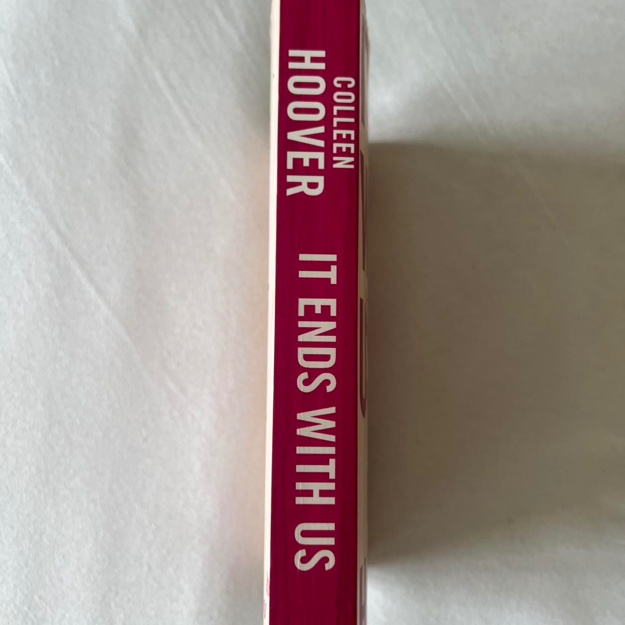 Bücher: IT ENDS WITH US COLEEN HOOVER ENGLISCH – Gebraucht aus Stäfa von Schatztruhe05 3