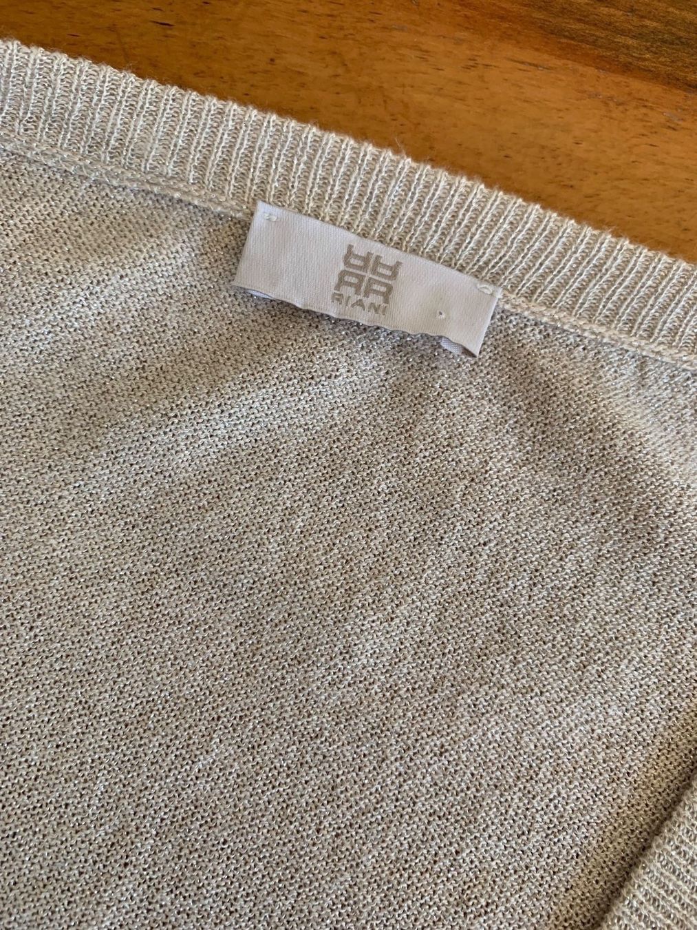 Riani Maglioni & Felpe: RIANI edler Feinstrickpullover mit Silberschimmer Gr. 38 – Usato da Meiringen venduto da Stuffandmore 1