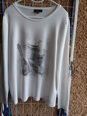 Monari Langarmshirt Cremeweis Gr40 mit Strassmotiv