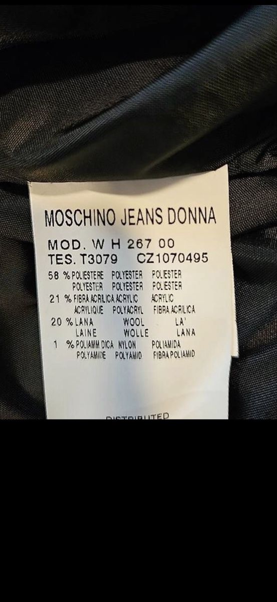Moschino Giacche: Moschino – Usato da Andhausen venduto da bgy_y6xl 2