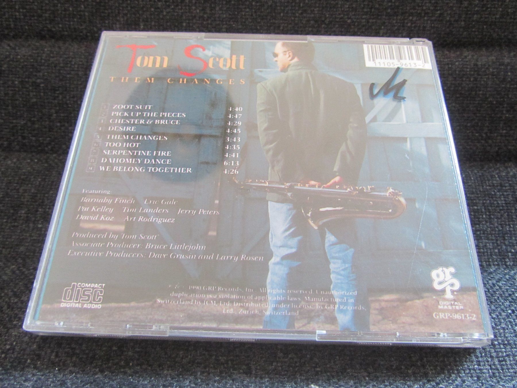 CD: Tom Scott - Them Changes CD, Top Zustand, Jazz Album! – Usato da Seengen venduto da mikelele 1