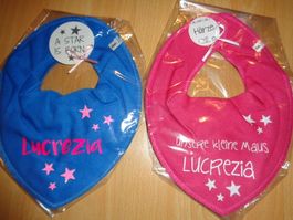 2 Sehr schöne Baby Lucrezia Latz Lätzchen Mädchen