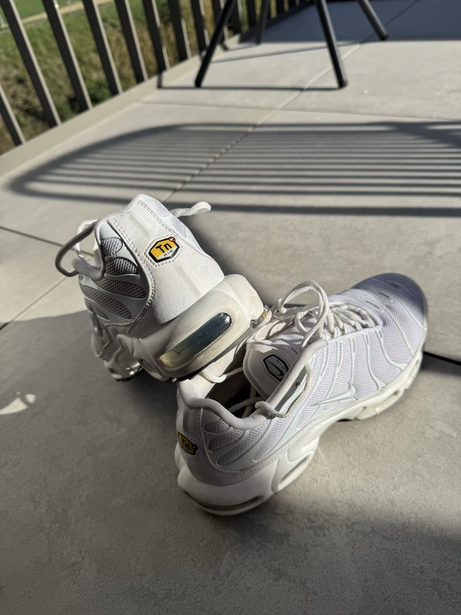 Nike Chaussures hommes: Nike air TN  – D'occasion à Corgémont par bra_6txx 4