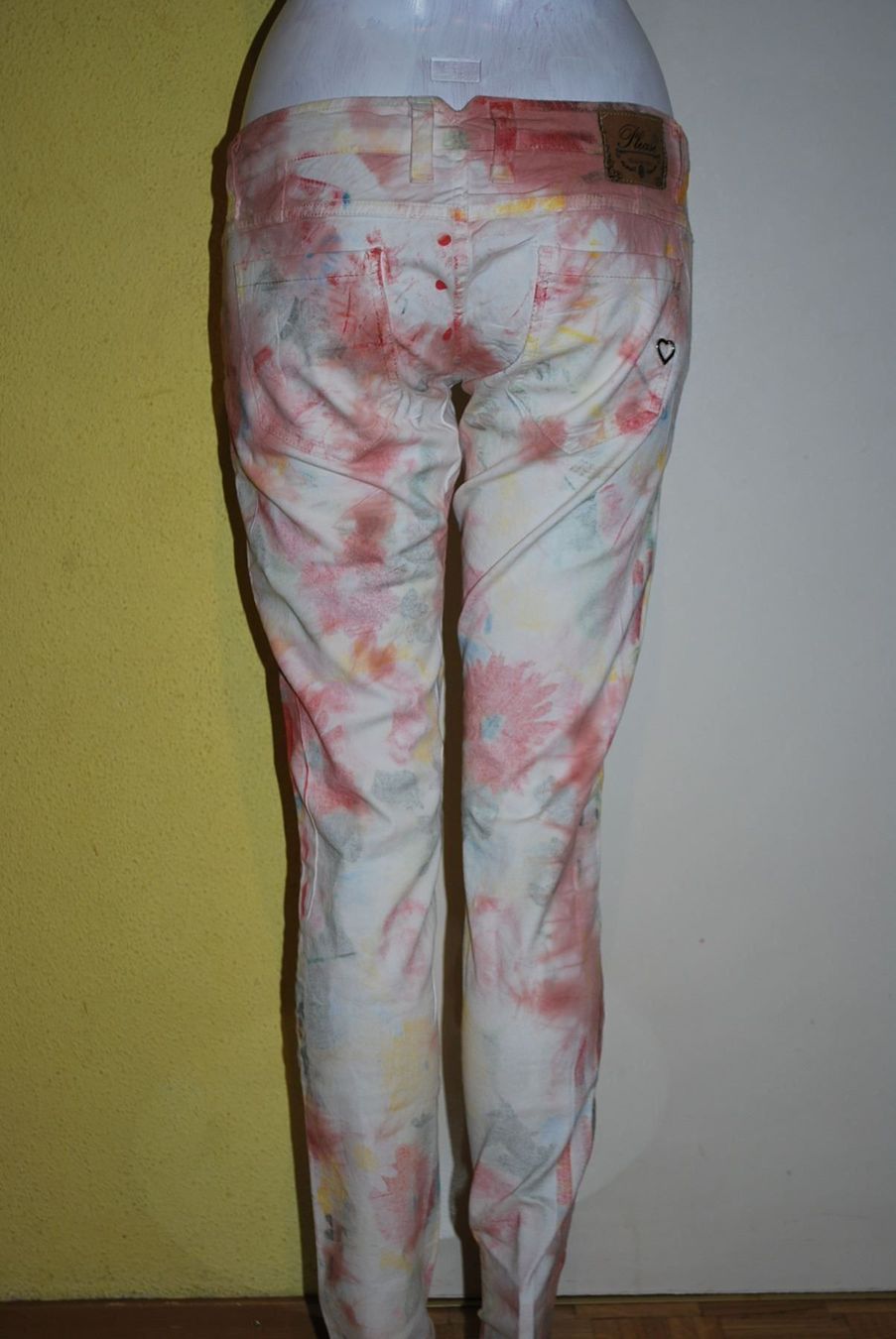Please Jeans Jeans: Jeans PLEASE taille M neuf – Nuovo (secondo la descrizione) da Cossonay-ville venduto da Super-Price-Quality 6