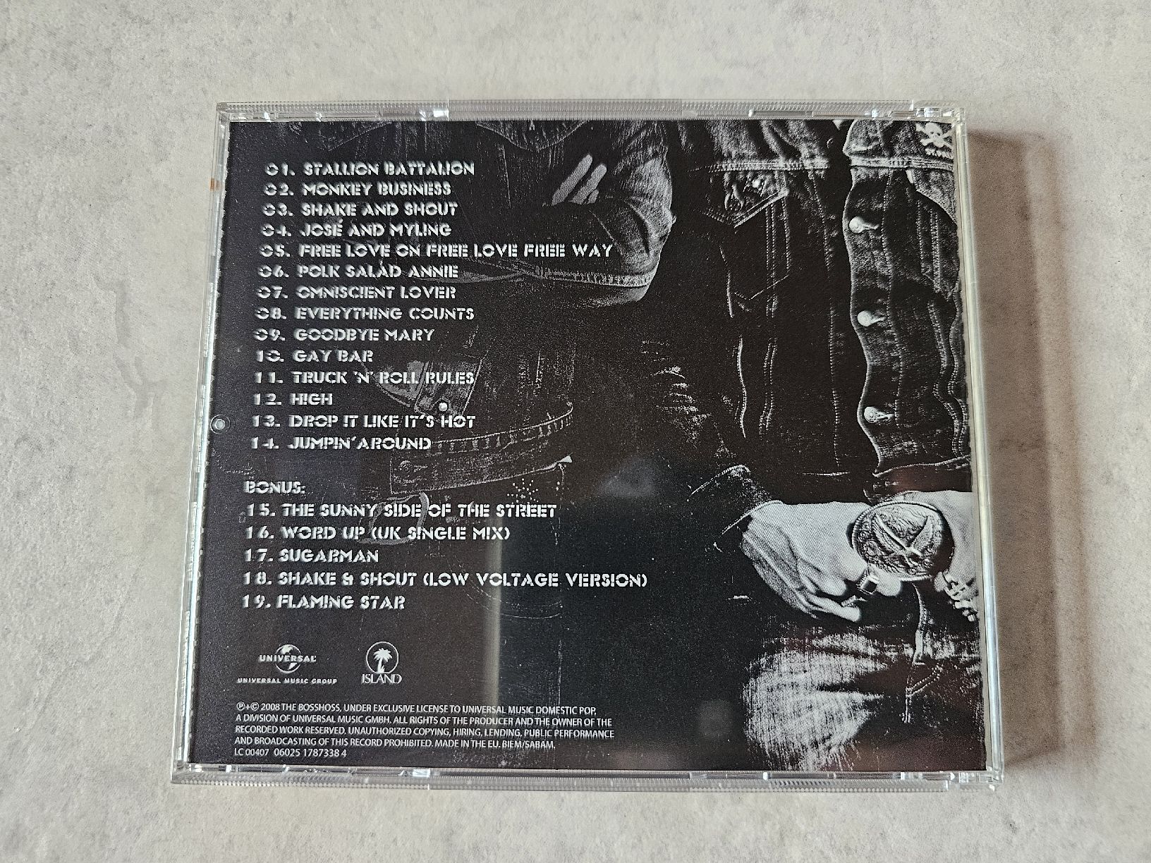 CD: The Bosshoss  -  Stallion Battalion – Usato da Schneisingen venduto da backstore24 1