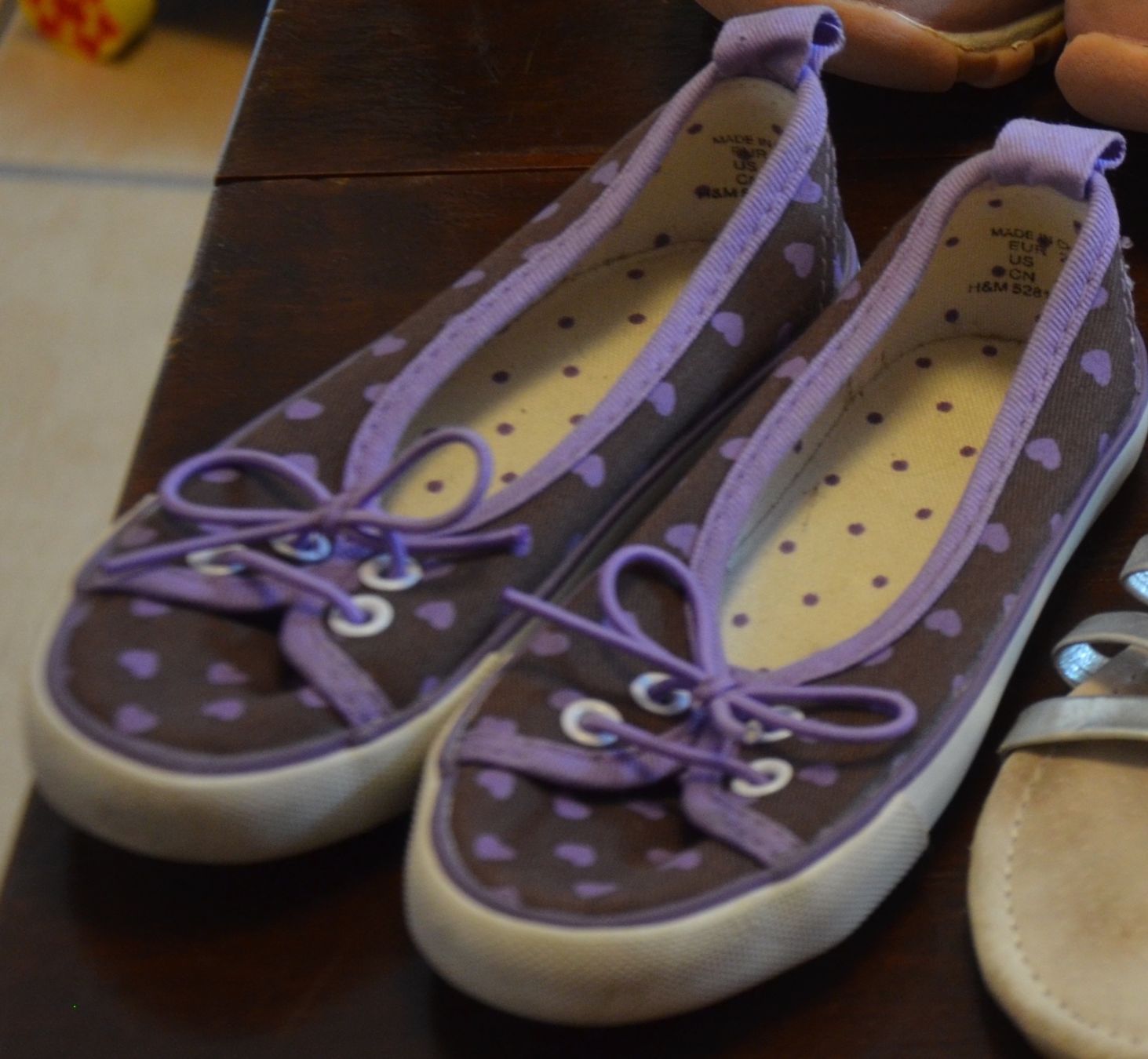 Schuhe für Mädchen: NO 24 – Gebraucht aus Chiasso von Dolly015
