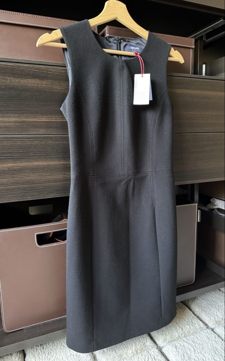 Armani Vestiti: Armani Jeans Kleid Grösse 36 – Usato da Wilderswil venduto da Renaissance1 3