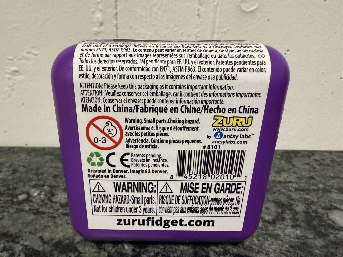 Spiele: FIDGET CUBE cool purple colour – Neu und originalverpackt aus Baar von Pared 2