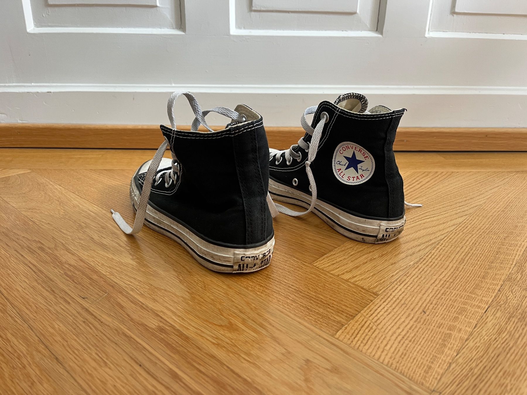 Converse Scarpe da donna: Converse Chuck Taylor schwarz Gr. 37 Klassiker – Usato da Zürich venduto da bretxo 4