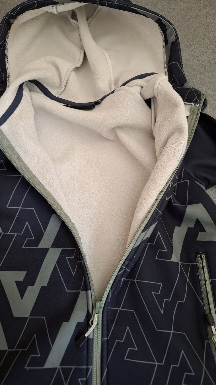 Giacche & Cappotti: Albright Jacke Gr.140 – Usato da Erlinsbach SO venduto da Stori78 1
