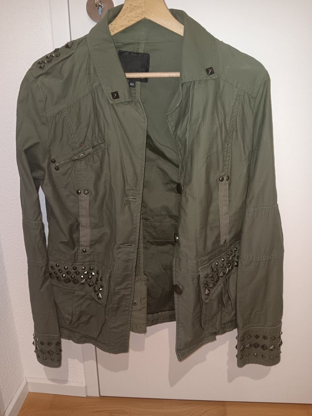 Giacche: Leichte Damen Jacke ,Gr.40 – Usato da aarburg venduto da macacito