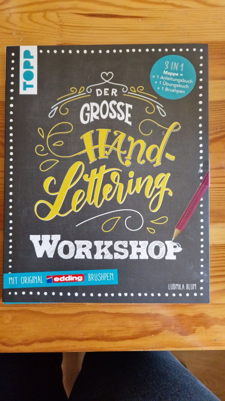Bücher: Der grosse Handlettering Workshop – Gebraucht aus Landschlacht von Bluemehaex