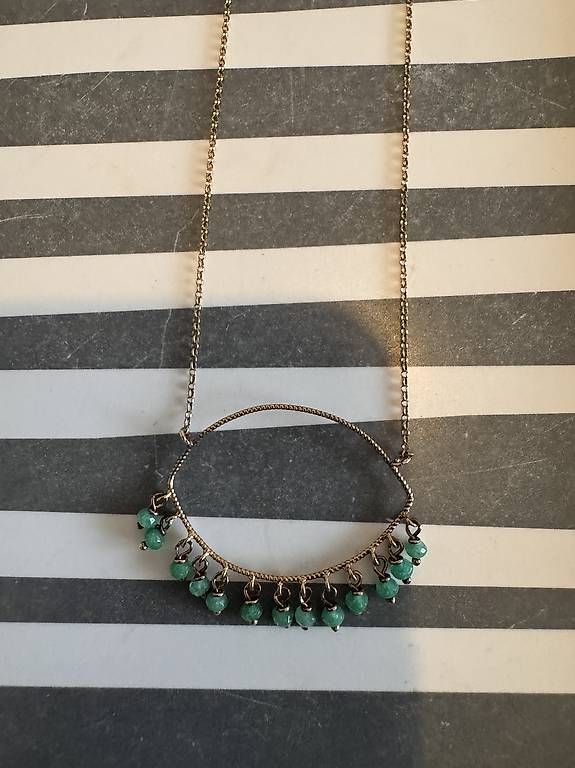 Colliers: Collier long – D'occasion à Lausanne par ang_ks77
