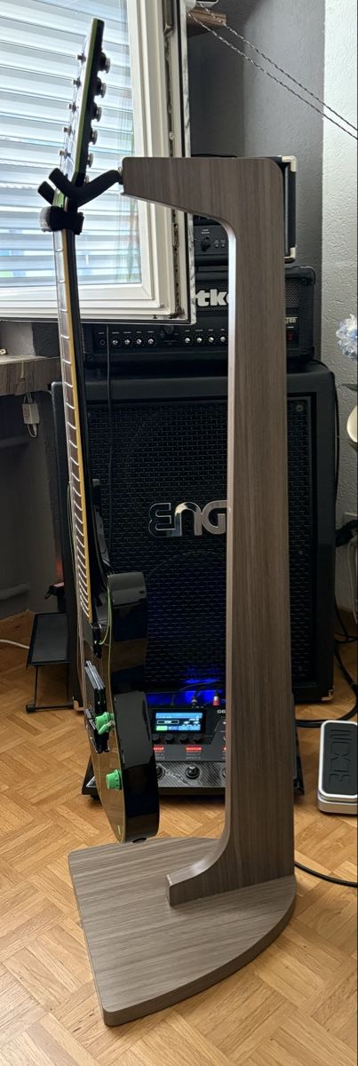 Instrumenten-& Notenständer: Gator Frameworks Gitarrenständer Holzoptik neuwertig – Neu (gemäss Beschreibung) aus Sargans von AP7320